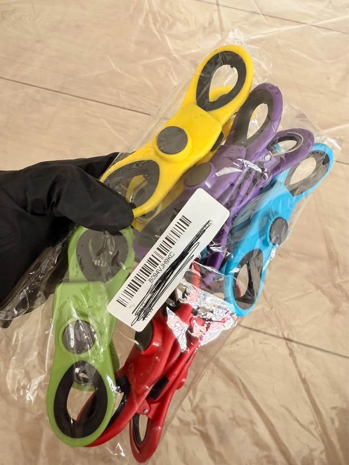 Magnetic Fridge Clips - photo 4