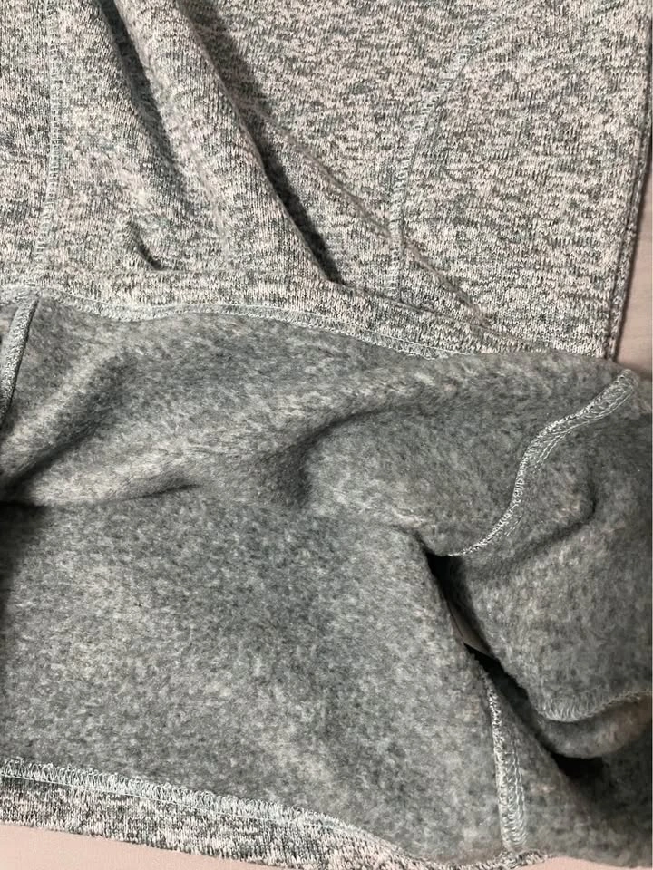 Mountain Warehouse Fleece Sweater - Size 8 - photo 2