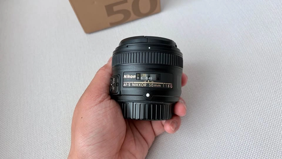 Nikon FTZ II Adapter with 50mm f1.8 Lens - photo 4