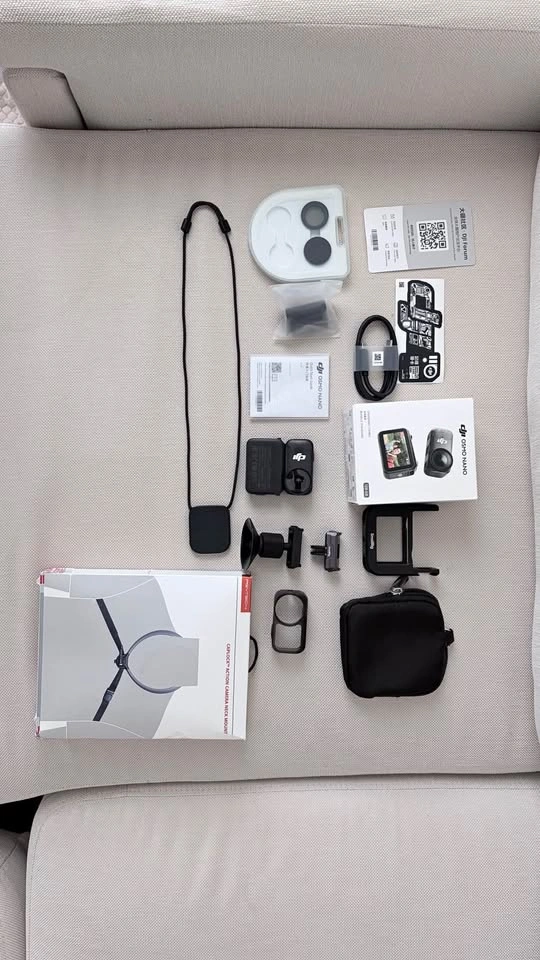 DJI OSMO NANO 128gb with Cage Package