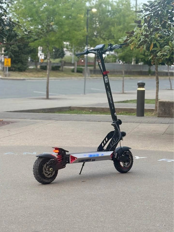 Circooter LandTurbo Pro Electric Scooter - photo 3