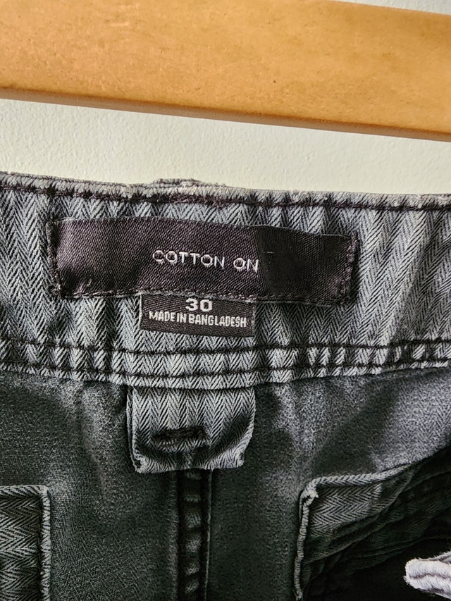Black girls jeans size 30 - photo 2
