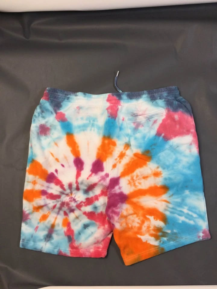 Tipsy Tie Dye Shorts XXL - photo 2