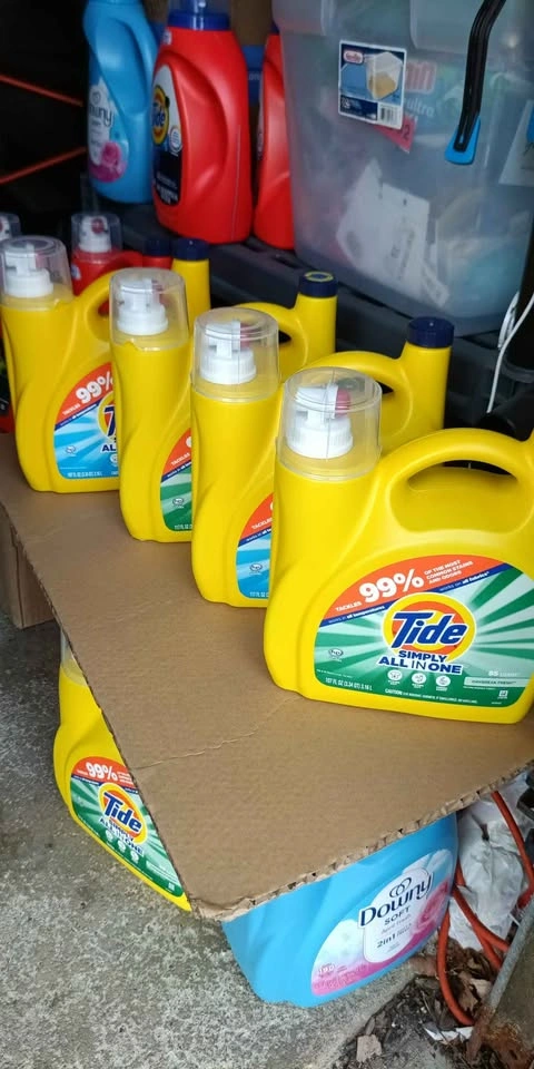 2 HUGE TIDE 117 OZ FOR $15 - photo 4