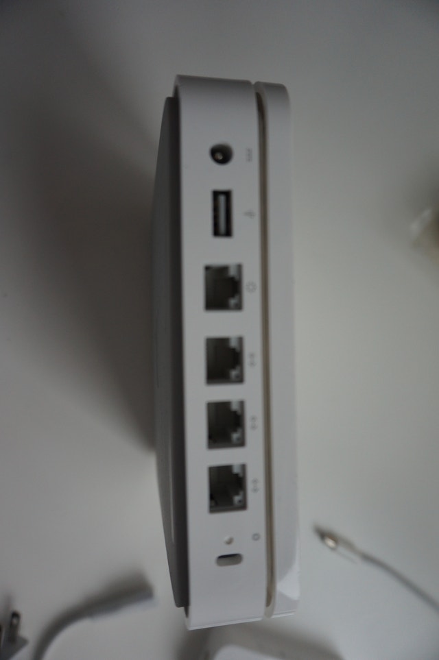 Apple Airport Extreme Base Station A1408 - photo 5