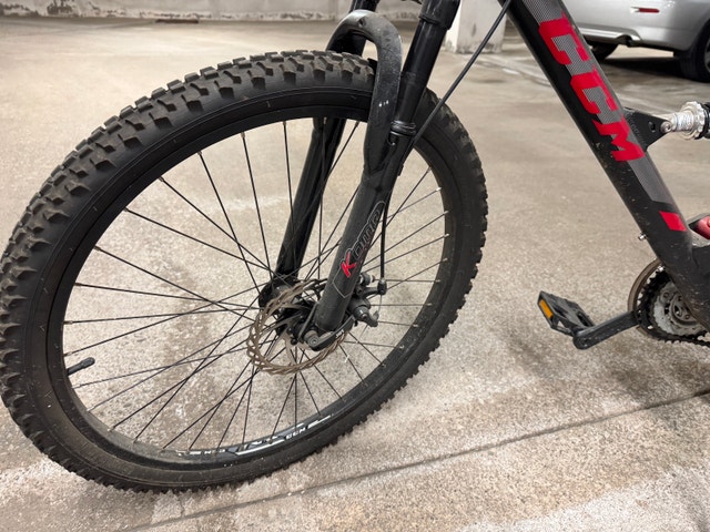 CCM Apex 26-inch 24 Speed Mountain Bike - photo 4