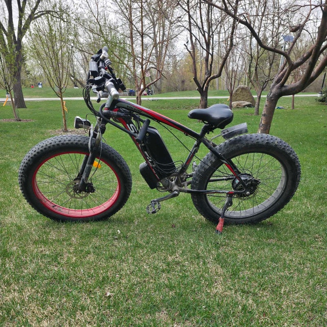 29" Fat Tire E-Bike | SMLRO XDC600 | Bafang Motor & 20AH Battery
