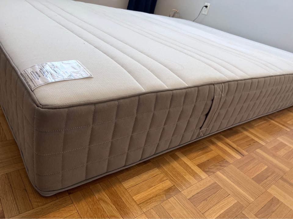 HAUGESUND queen ikea mattress - photo 2