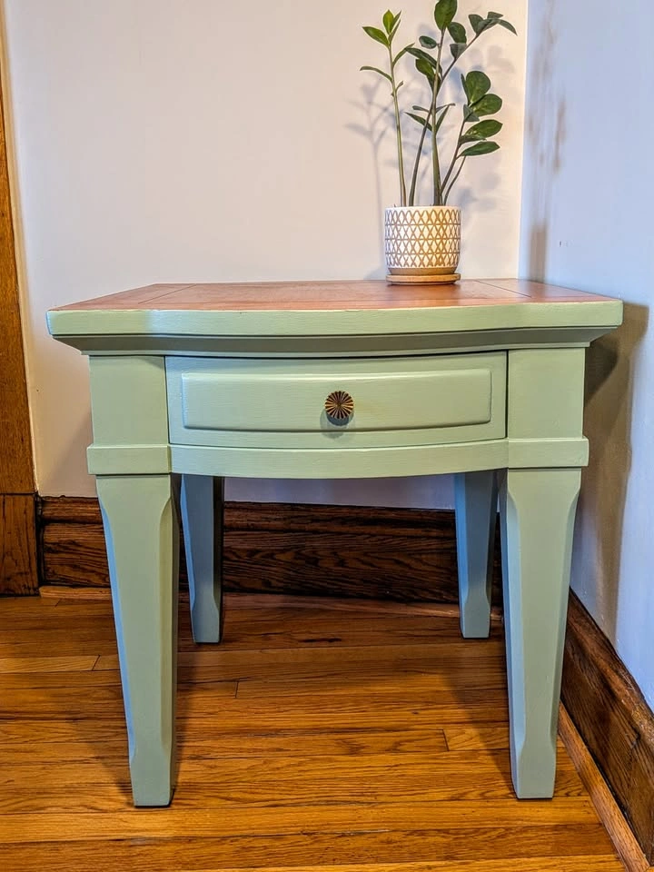 Broyhill Coffee Table + 3 End Tables — Hand Restored | Sage Gree - photo 2