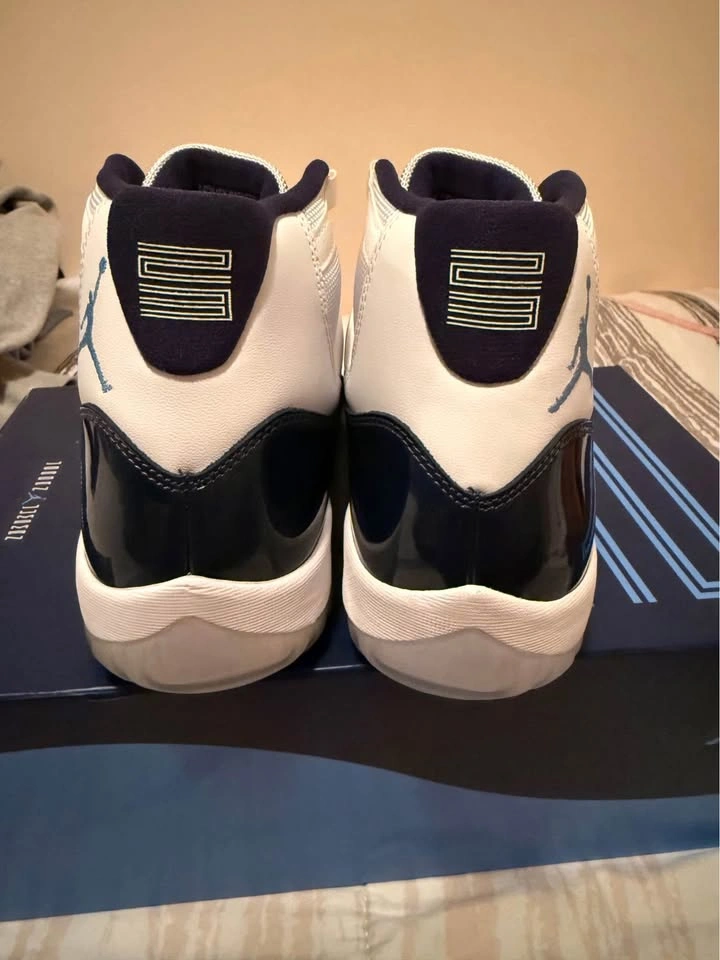 Air Jordan 11 UNC Win Like 82 - photo 4