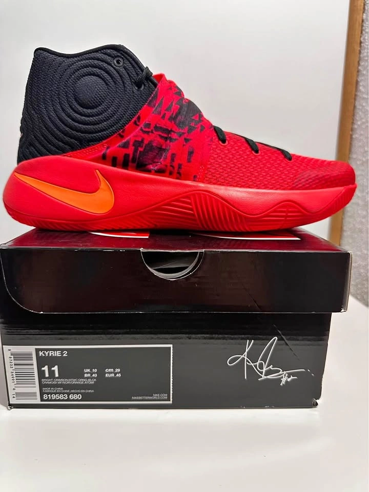 DS Kyrie 2 Size 11