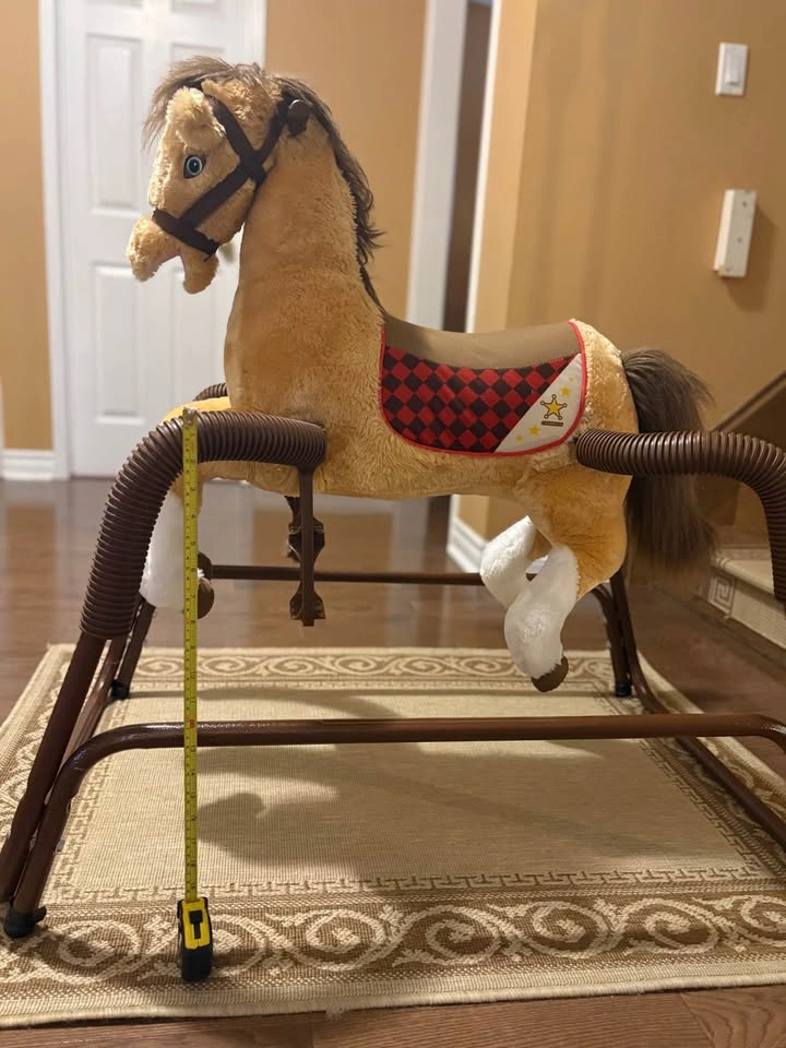 Plush Spring Rocking Horse - Excellent Condition & Sturdy - photo 4