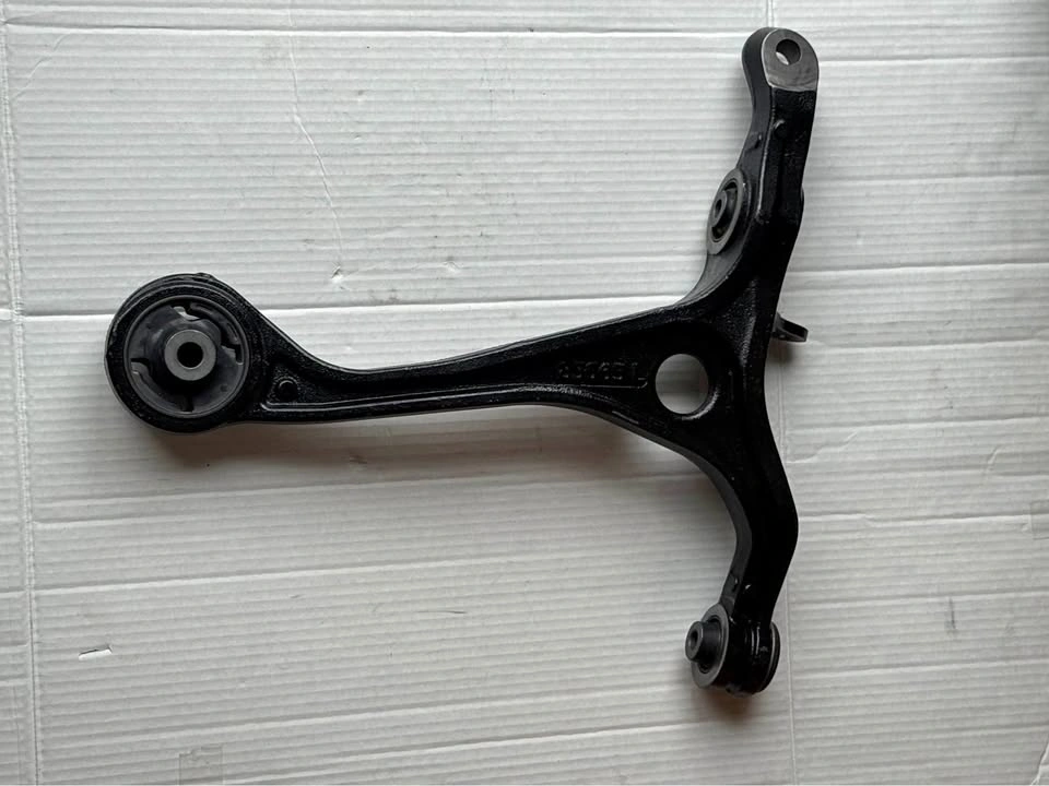 Moog Front Left Lower Control Arm for Honda/Acura