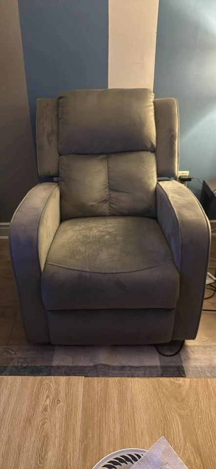 Grey Recliner Chair - photo 2