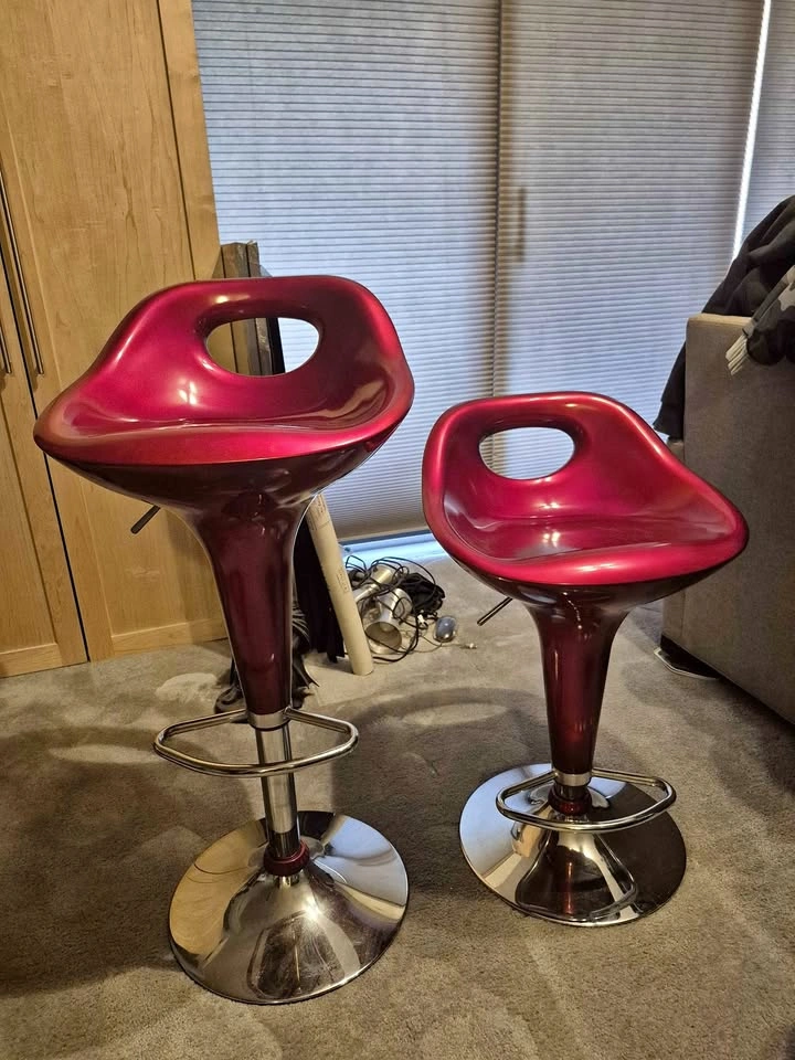 2 Kitchen Island Adjustable Swivel Barstool Chairs