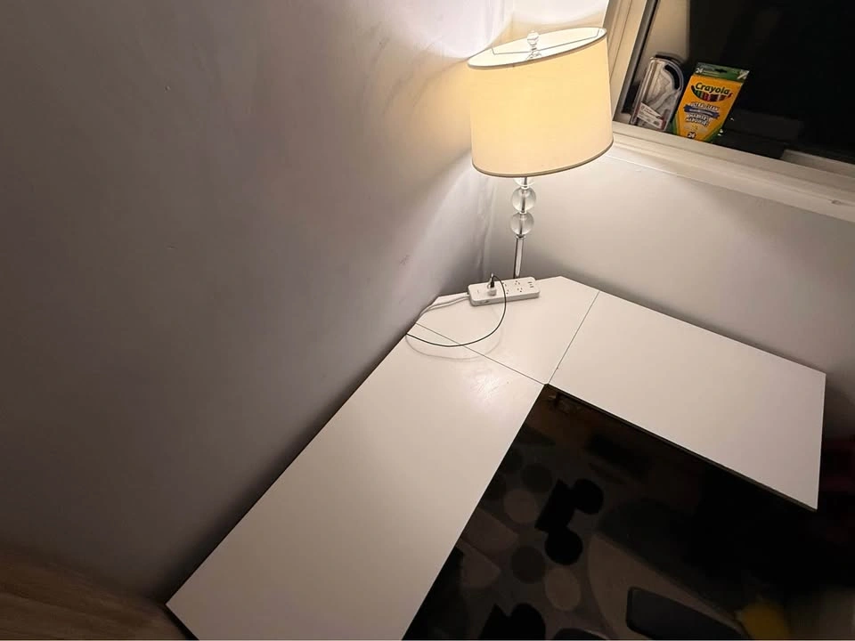 L-Shaped Desk - photo 2