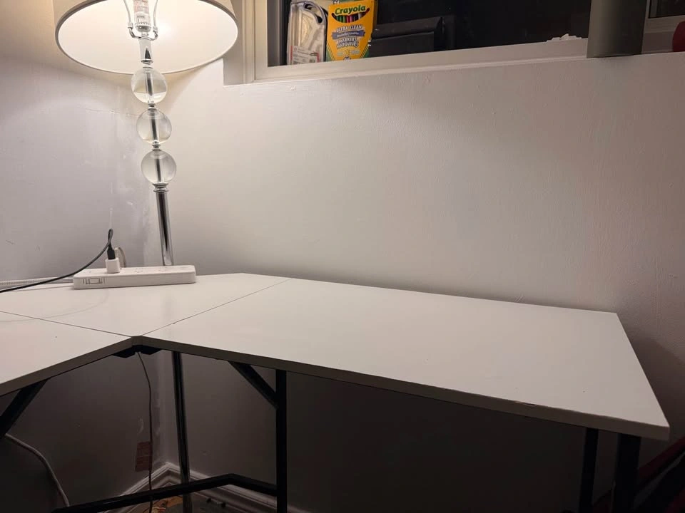 L-Shaped Desk - photo 4