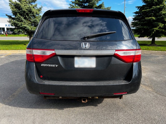 2012 Honda Odyssey EX - Moving Sale - photo 5