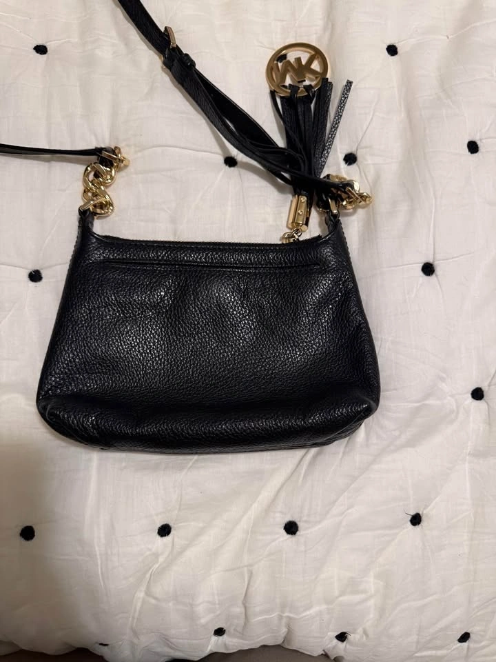 Black Cross Body Leather Purse - photo 2