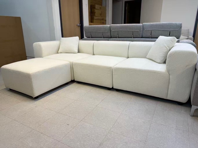PREMIUM FLOOR MODEL WEEKEND SALE | $550 STARTING PRICE - photo 2