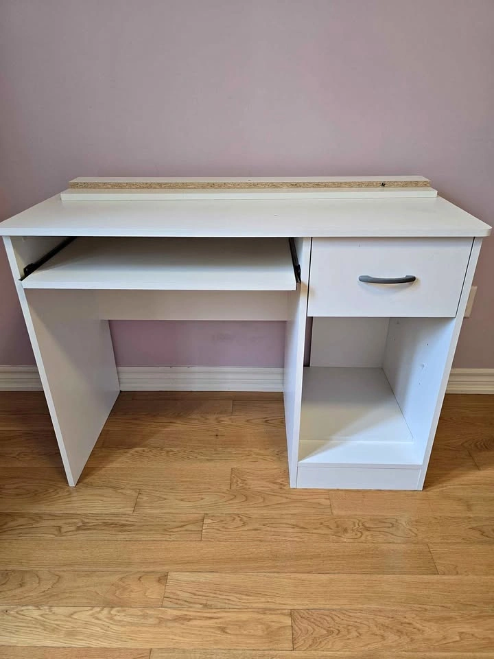 White Study Desk / Computer Desk