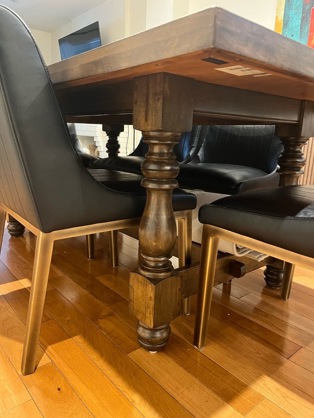 Solid Oak Table - photo 2