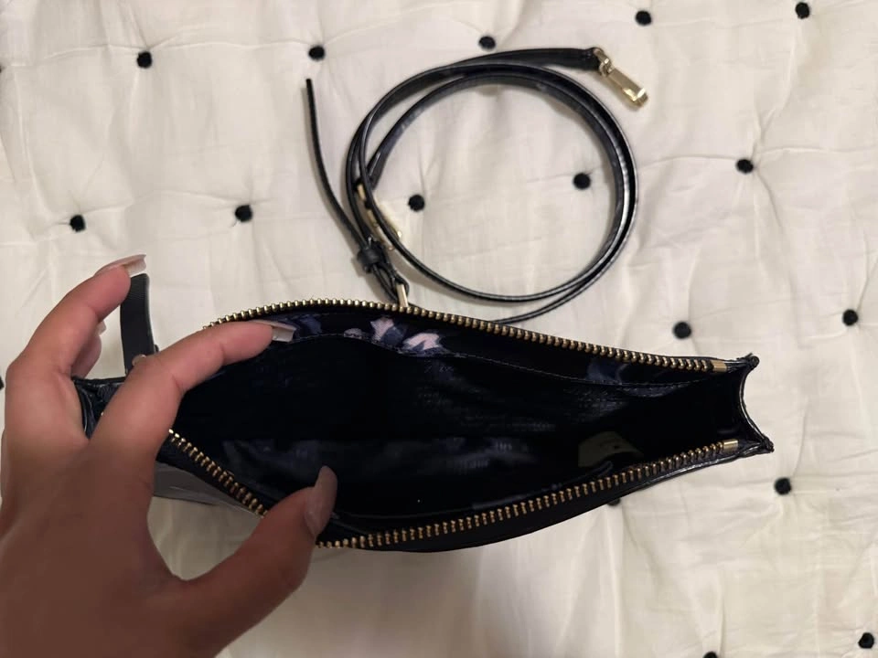 Kate Spade Crossbody Purse - photo 3