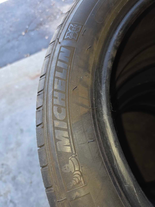 Michelin All Season Tires 225/50R17 - photo 2
