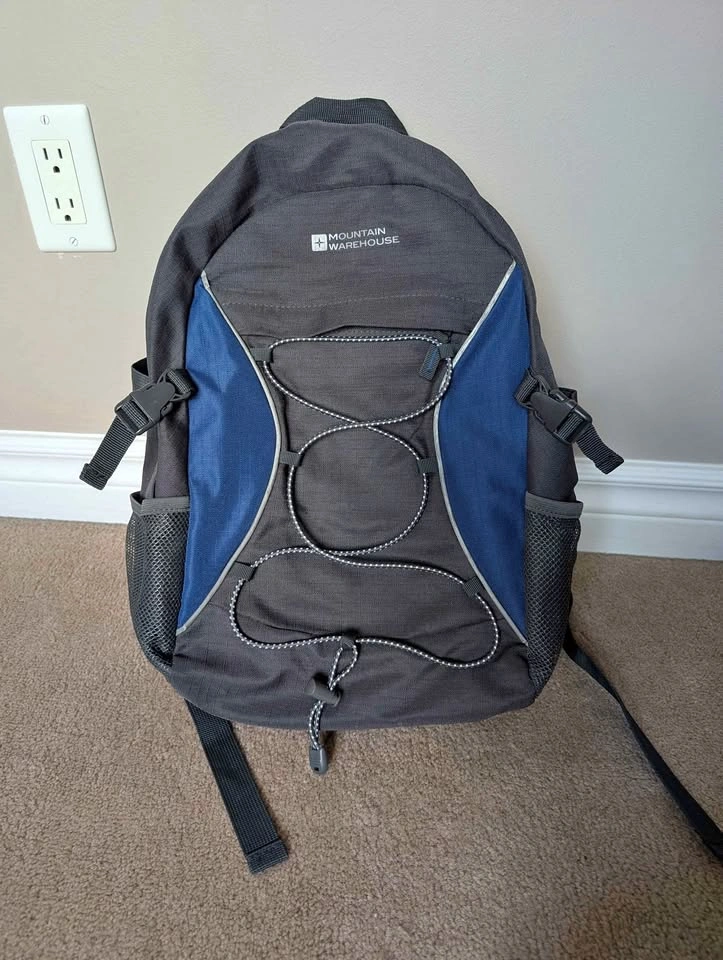 Mountain Warehouse Lightweight Daypack