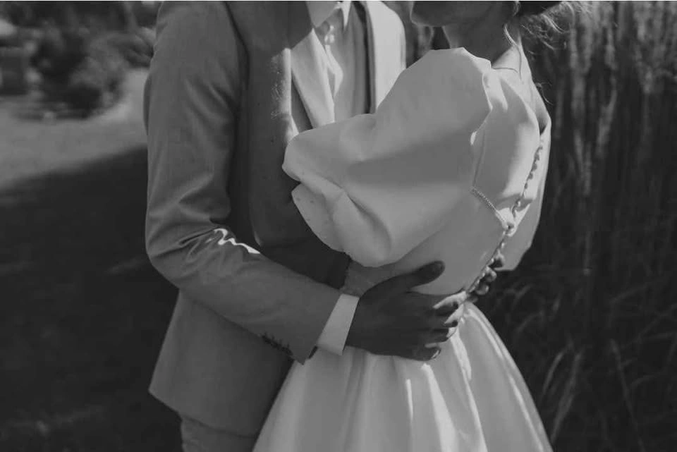Wedding dress - photo 2