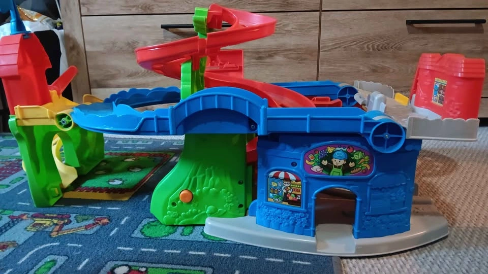 Fisher-Price Little People Sit 'n Stand Skyway - photo 2