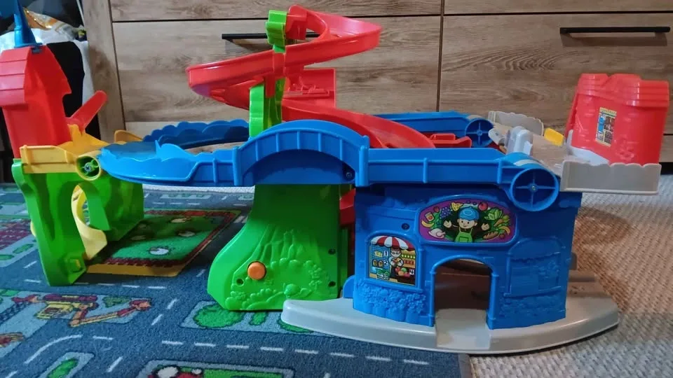 Fisher-Price Little People Sit 'n Stand Skyway - photo 2