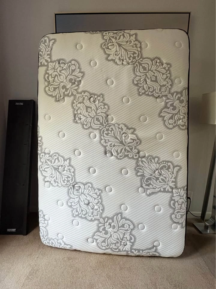 Bedroom Set - Double XL Bed Frame, Mattress, Nightstand - photo 4