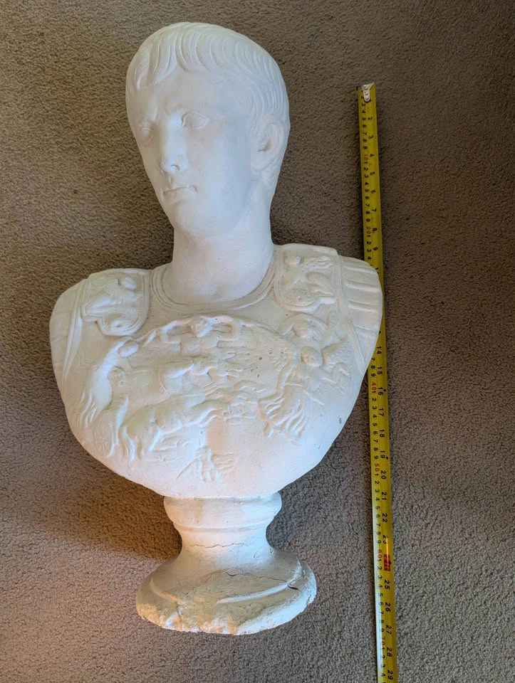 Augustus Caeser Concrete Bust - photo 3