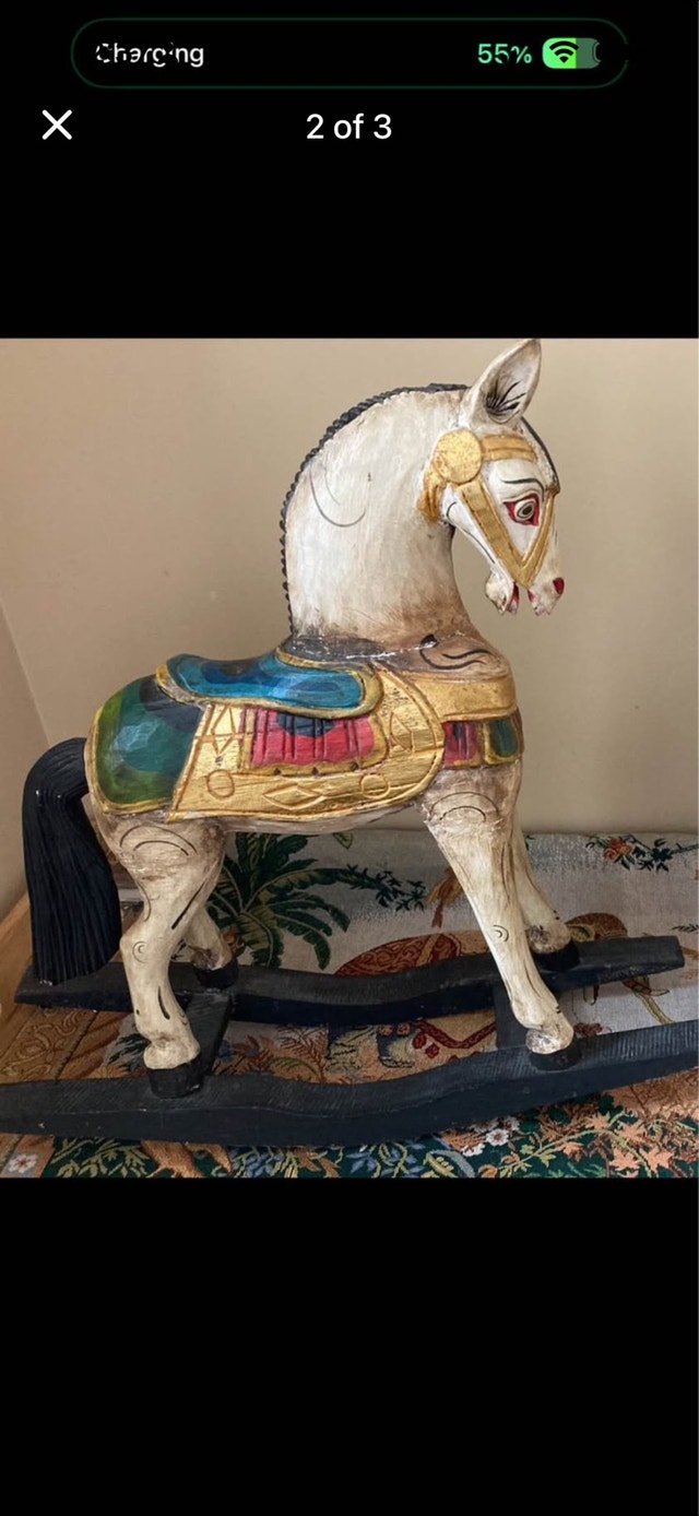 Rocking Horse Vintage Wooden Hand-Painted & Hand-Carved - photo 2