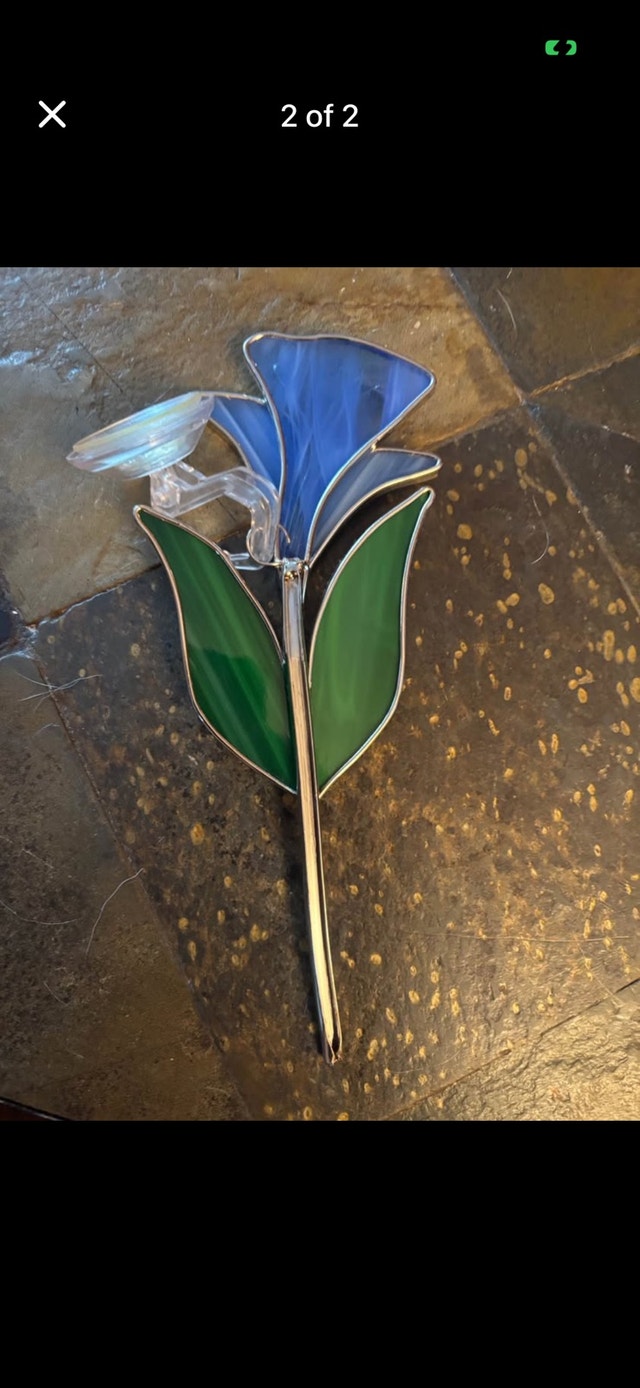 Stained Glass Handcrafted Tulip Suncatcher Blue Petals - photo 2