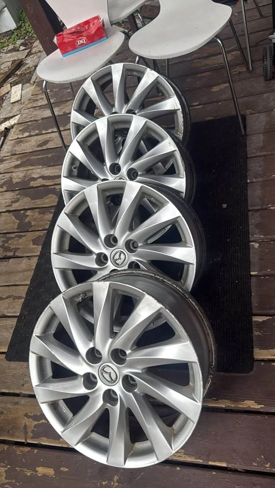 17" Mazda OEM Alloy Wheels - Set of 4 - Good Condition - photo 2