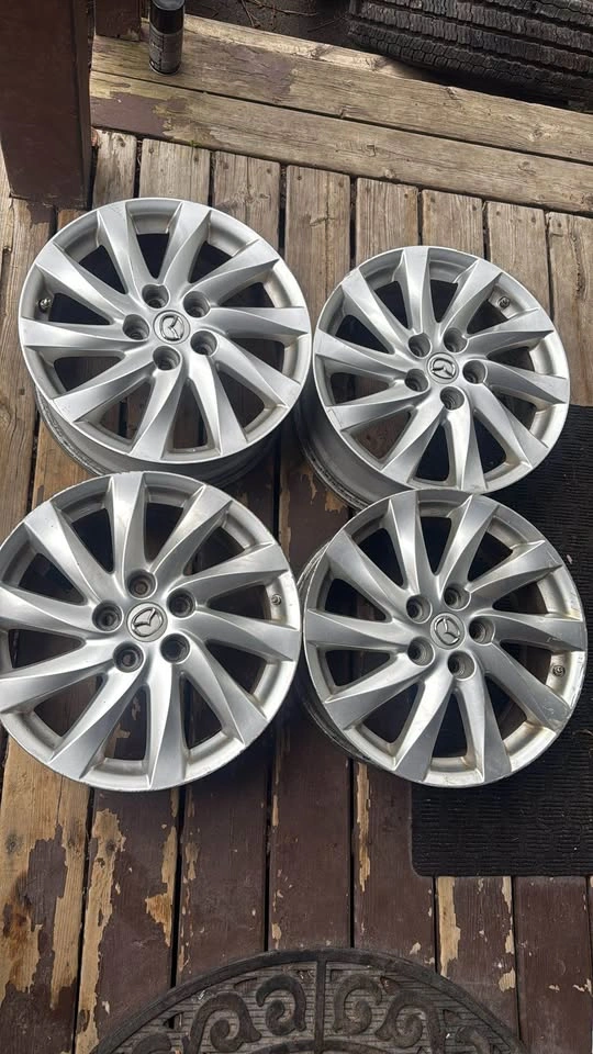 17" Mazda OEM Alloy Wheels - Set of 4 - Good Condition - photo 3