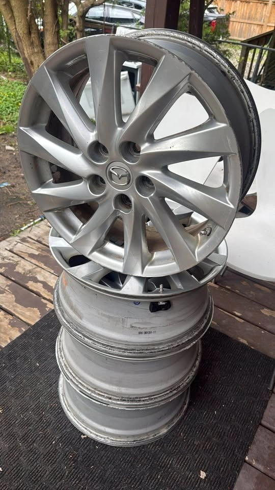 17" Mazda OEM Alloy Wheels - Set of 4 - Good Condition - photo 5