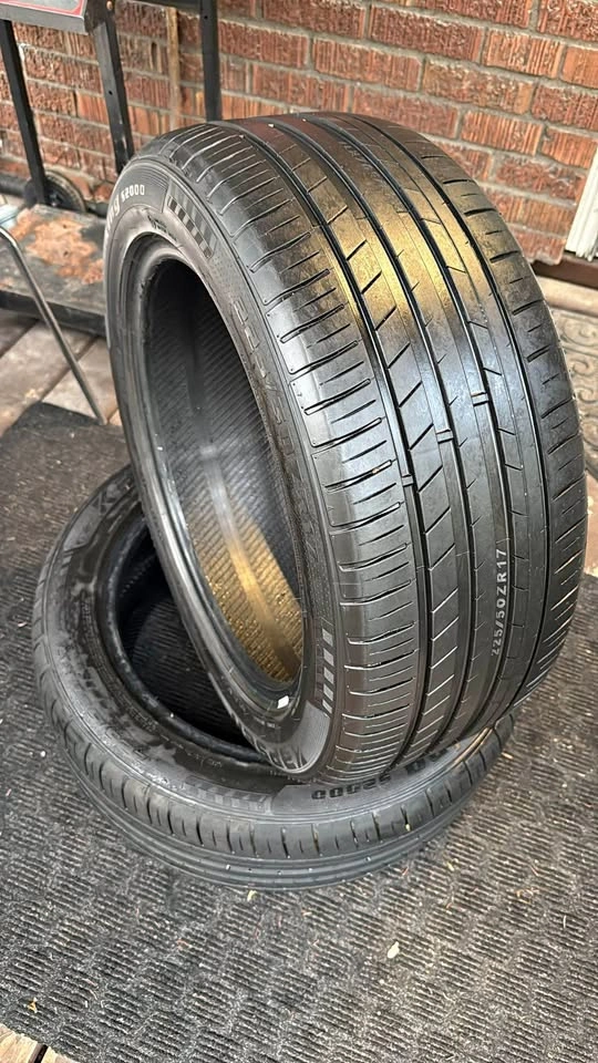 2 Tires 225/50ZR17 All-Season - 80% Tread - 2022 DOT