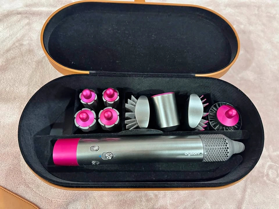 Dyson Airwrap Complete Set