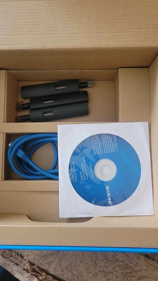 Linksys AC3200 Tri-Band Router - photo 4