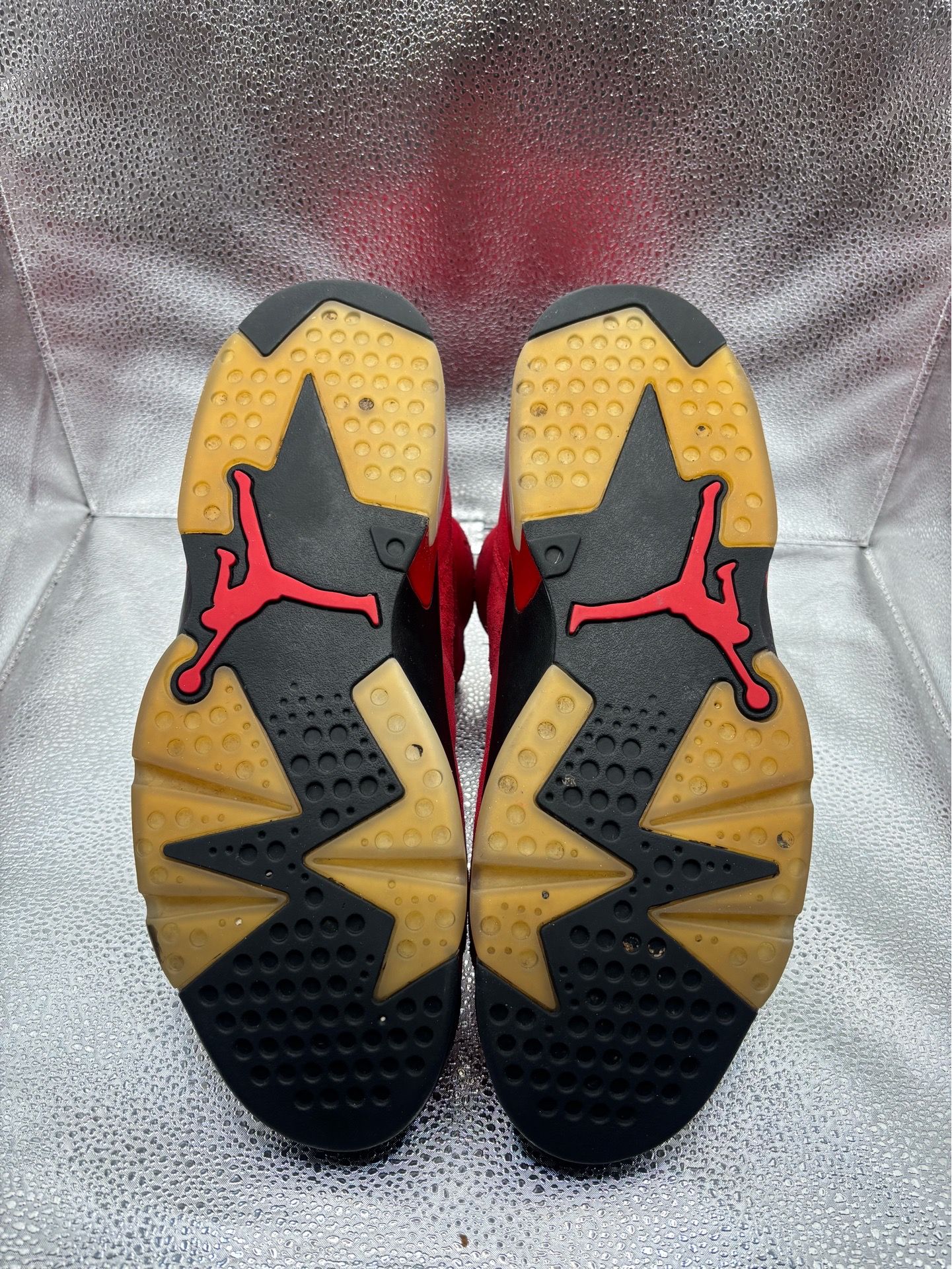 Air Jordan 6 Toro Bravo - photo 3