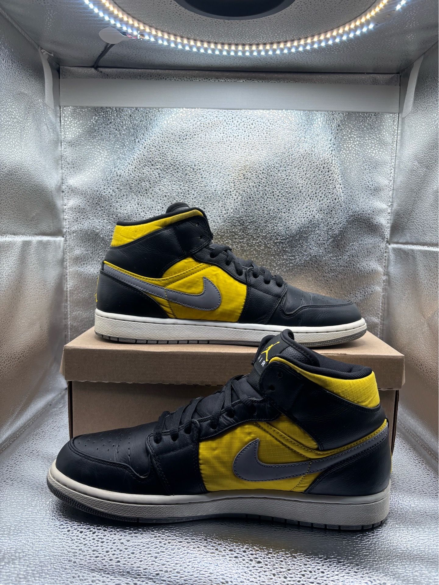 Air Jordan 1 Mid Black Speed Yellow - photo 5