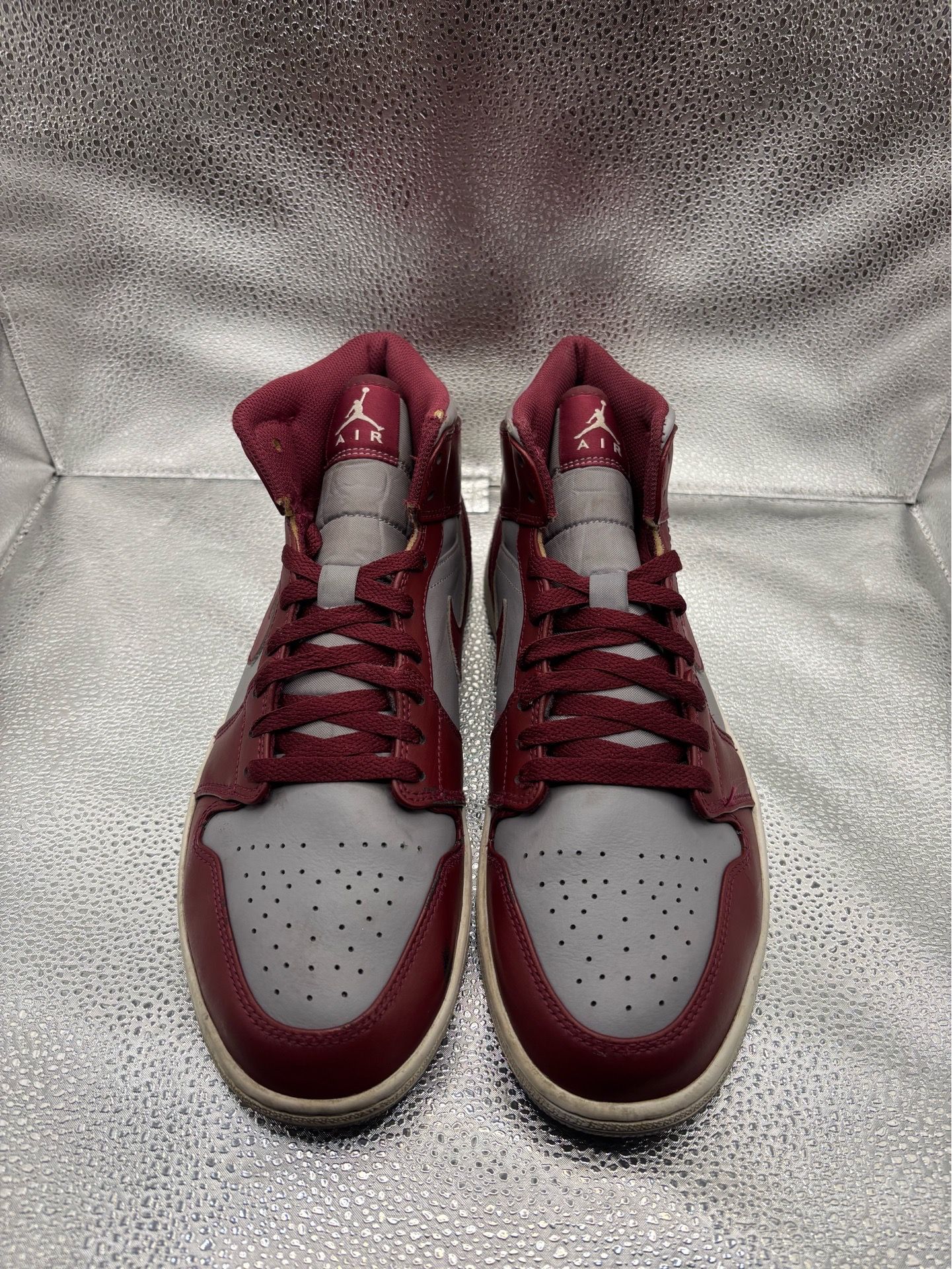 Air Jordan 1 Mid Cherrywood Red - photo 2