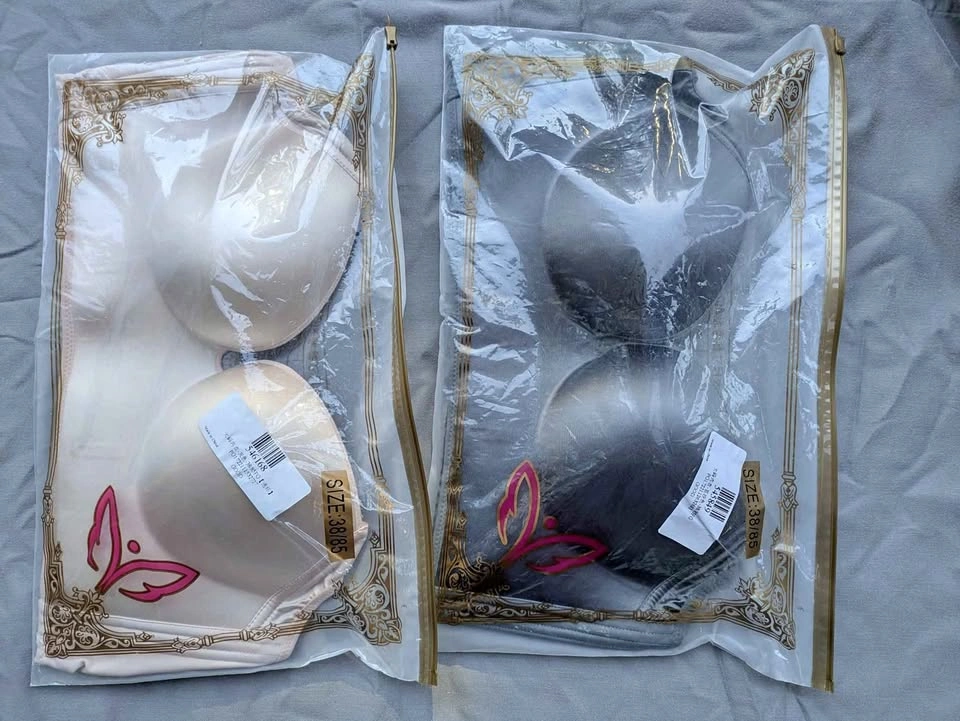 2 Super comfy supportive wireless bras, new, size 34 C-CC