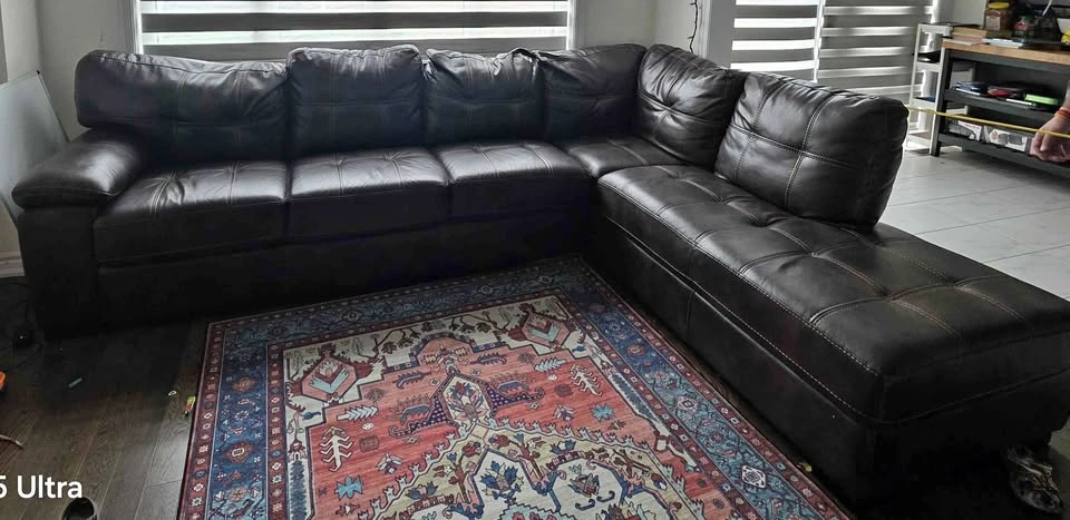 Like new Sectional sofa