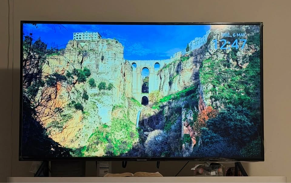 Samsung 50" Smart TV - photo 4