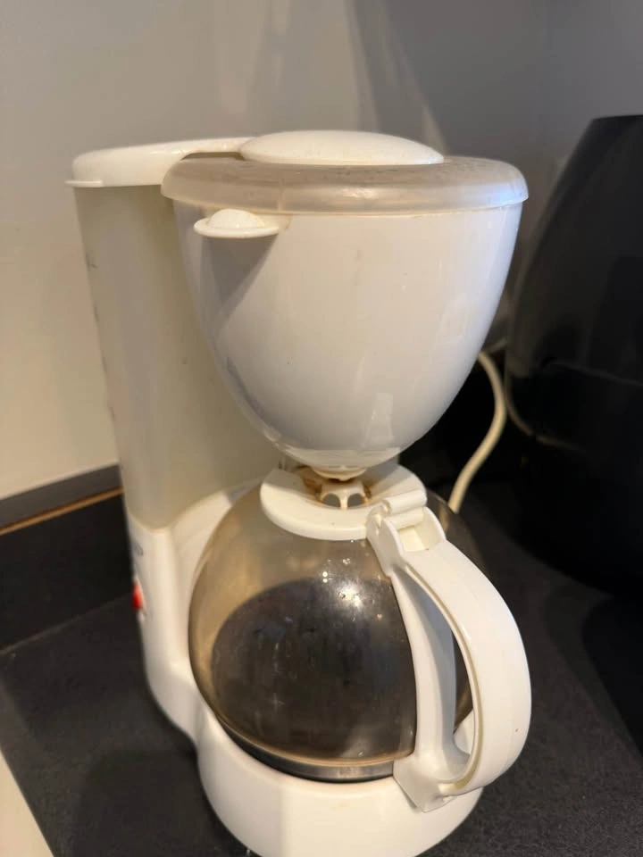 Great budget-friendly coffee maker — must go ASAP! - photo 2