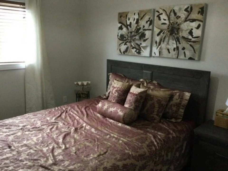 Private room for rent